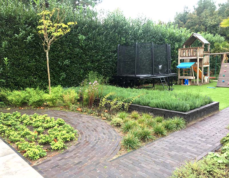 hovenier voor beplanting in vught