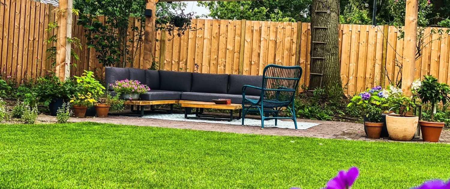 Tuinaanleg met pergola in Rosmalen