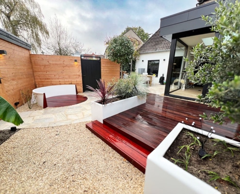 flagstone ibiza style tuinrenovatie grindpad