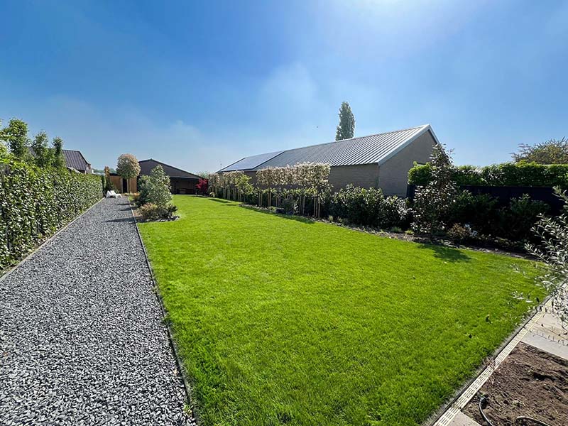 gazon aanleg in Drunen bij tuinaanleg achtertuin